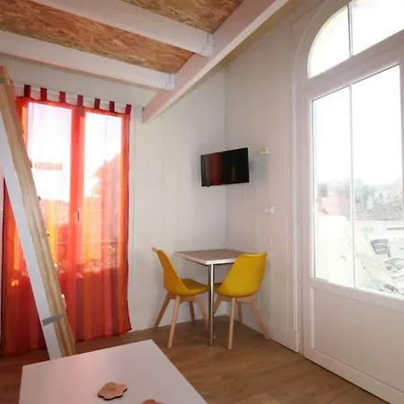 Pigeonnier 10m2 Au Sol Mezza Sdb Apartment *